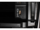 USB端子ソケット装備!