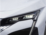 【ヘッドライト】省電力で長寿命の明るく運転しやすいLEDヘッドランプです。明るく照らすので暗い夜道からお客様を守ってくれます。