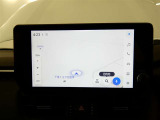 10.5インチのディスプレイオーディオ装着です。スマホとの通信で様々なサービスが楽しめます。TV視聴にも対応しています。