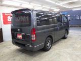 車内もキレイで嫌なニオイもありません。