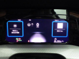デジタルメーター。運転に必要な情報を見やすく表示いたします。