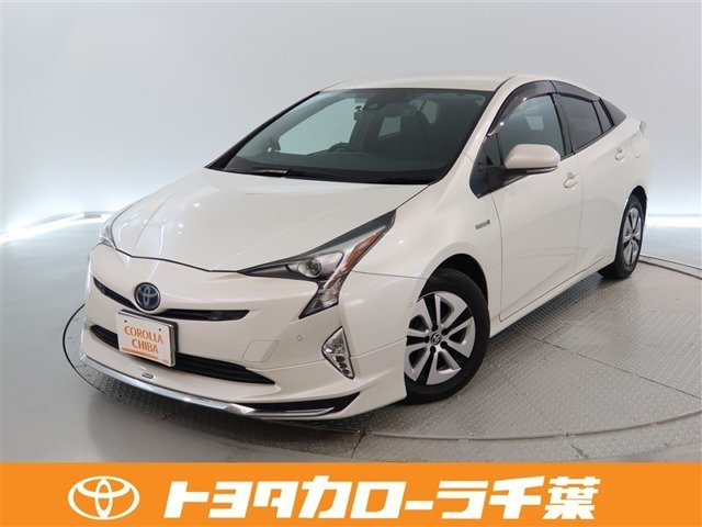 トヨタ プリウス 
