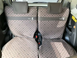 ゆとりある広々とした車内空間は、ドライブを始め買い物やレジャーなど、幅広く活躍します。一人でもみんなとでもお出かけを楽しみましょう!