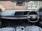 内装はルームクリーニング済みです!清潔な車内で快適なドライブをお楽しみください!!前席、後席、そしてエンジンルームまで全てクリーニング済みです。