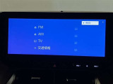 TVが見れるチューナーを装備しています。 新しい車でも付いていないことで、TVが見れない事も多々あるので要チェックです。