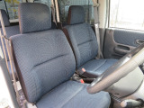 前席の画像です。是非運転席に座っていただき視界等をご確認ください。
