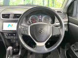 【ステアリングスイッチ】運転中、前方から目線をそらすことなく、オーディオ等の操作が可能な便利機能!安心&快適なドライブを演出してくれます♪