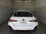 ご購入後の保証は全国のBMW正規ディーラーにてご対応できます。遠方の方や県外へお引越しされた場合でも安心してご利用いただけます。