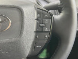 【レーダークルーズコントロール】高速道路での長距離走行が楽に!!自動で速度を保つクルーズコントロールが、衝突軽減システムと連携し、前方の車両を感知して車間を保つように速度調節してくれます!!