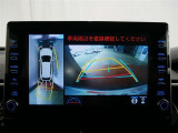 バックガイドモニターで、後方を確認しながら安心して駐車することができます。運転初心者も熟練者も必須の機能ですよ!