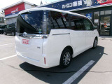 家族みんなで出かけられる車!
