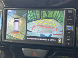 【パノラマモニター】専用のカメラにより、上から見下ろしたような視点で360度クルマの周囲を確認することができます☆死角部分も確認しやすく、狭い場所での切り返しや駐車もスムーズに行えます。