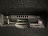 【ETC】高速道路の料金所をストレスなく通過!話題のスポットやサービスエリアに多い「スマートIC」利用時は必須のアイテムです。当店でセットアップを実施、ご納車当日からすぐにご利用いただけます!