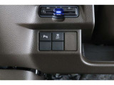 【横滑り防止装置】ドライバーの安全運転をアシストしてくれる装備が充実しています☆ドライバーの不安を安心へと変えてくれますね。