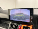 バックカメラついてます。しかもディスプレイオーディオ♪見た目もスマートで操作も簡単。車内の快適さがグッと上がるので日ぜひ一度使ってみてください