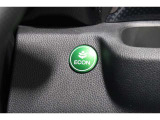 ECONボタンで低燃費モードに☆☆☆ECONスイッチを上手に使ってエコドライブ♪♪環境にもお財布にも優しい装備です☆☆☆