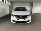 車両感覚もつかみやすいため、狭い道でも安心して運転できます。