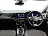 直線を基調としたデザインのインパネ。スタイリッシュな印象を感じます。