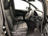 【運転席・助手席】です!実際お座りいただくのが分かりやすいと思いますので、ぜひお気軽にご来店ください♪状態もいいですよ☆