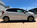 弊社ではメンテナンスパックをご用意しております。プロの目でしっかりチェックしたお車ならロングドライブも安心、うっかり忘れがちなメンテナンスも事前に案内状やお電話で時期をお知らせいたします。