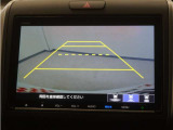 バックカメラ搭載です!車庫入れが苦手な人はもちろん、車両感覚に自信がある人にもお勧めです!見えない箇所が見えるようになるので、低い障害物や隠れてしまっている子供の存在等にも気付く事が出来ます。