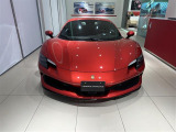 フェラーリ正規ディーラー ideal(イデアル) でございます。サービス工場併設しており、メンテナンスは専任メカニックにお任せ下さいませ。
