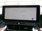 DCM(専用通信機)を装備したコネクティッドナビです。なおT-Connect契約により、令和10年4月まで無償でのご利用が可能です。詳しくは営業スタッフにお問い合わせください。