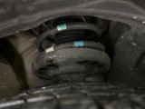 お車を安心してお乗りいただく為には、足回りの定期点検が欠かせません。サービスサポート(有償保証)では無料点検もご提供しており、安心のカーライフをお過ごしいただけるサポート体制が整っています。