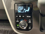 車内空調は&rdquo;AUTOエアコン&rdquo;にお任せ。運転に集中出来ますよ!