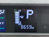 たとえばダイハツのお店にある、たくさんのスマアシ搭載車は、正常に作動する事をしっかり確認します。