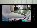 【リアカメラ】3パターンの映像表示で、後方確認をサポート!映像は『ノーマル』『広角』『真上』の3モードから選べます♪