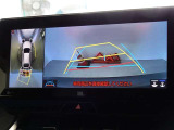 バックガイドモニターを装備しています、車庫入れもラクラクです。パノラミックビューモニターを搭載しています、上からの画像も表示されます。