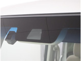 サポカーは、高齢運転者を含めたすべてのドライバーによる交通事故の発生防止・被害軽減対策の一環として、国が推奨する新しい自動車安全コンセプトです。詳しくは販売店スタッフまでおたずねください。