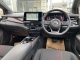 納車から1ヶ月を目安に無料点検を受けていただけます。(最寄りの日産のお店でも可能です)