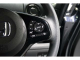 Hondaセンシングの機能のひとつ、アダプティブクルーズコントロール付!アクセルから足を離しても設定したスピードと前車との車間を保ち走行してくれます!車線維持もアシスト☆高速道路で疲労軽減ですね☆