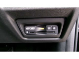 ETC付。高速道路の料金所はキャッシュレスで通過です。サービスエリア等にあるスマートインターの出入りも利用可能でとっても便利。ご納車後すぐにお使い頂けるようセットアップしてのお渡しとなります。