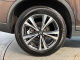タイヤサイズは225/60R18です♪