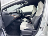 見通しのよいすっきりとした視界で、誰でも運転しやすいです。運転のしやすさは疲れにくさにも繋がりますよ♪