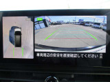アラウンドビューモニター、車の周囲がナビ画面で確認でき、安心して駐車することができます。