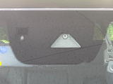 【i-ACTIVESENSE】走行中に前方の車両等を認識し、衝突しそうな時は警報とブレーキで衝突回避と被害軽減をアシスト。より安全にドライブをお楽しみいただけます。