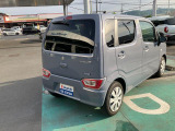 車両右斜め後ろからです!