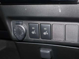 運転席と助手席にシートヒーターをご用意しておりますので、一度このシートを体感しますと、もう離れられなく