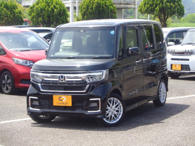 ホンダ N-BOXカスタム 