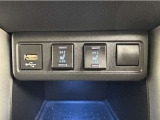 シートヒーター装備!エアコンに比べて暖まるスピードが速いので冬でも快適に過ごせます