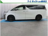 【両側電動スライドドア】ワイヤレス連動式なので遠隔操作ができ大きい荷物もっていても楽々開閉ができます♪とっても便利な機能です