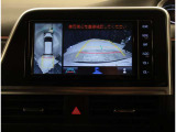 バックカメラで車庫入れも安心☆ 頼りすぎ注意です。
