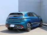 カラーはオブセッションブルー