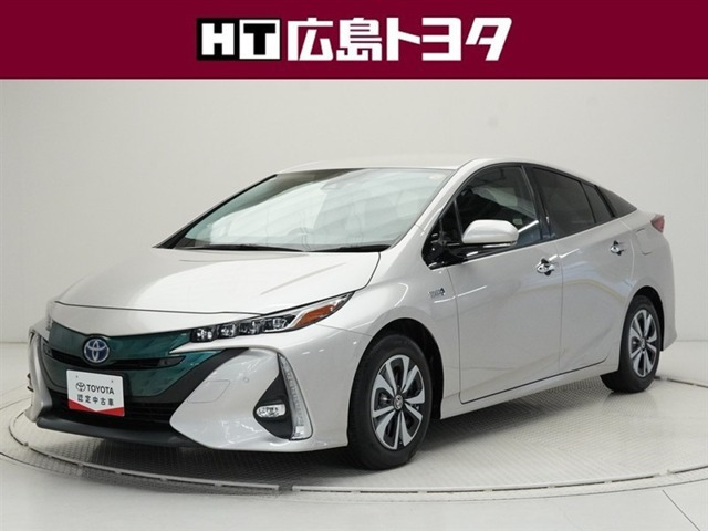 トヨタ プリウスPHV 