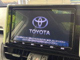 【純正ナビ】人気の純正ナビを装備。オーディオ機能も充実しており、Bluetooth接続すればお持ちのスマホやMP3プレイヤーの音楽を再生可能!毎日の運転がさらに楽しくなります!!