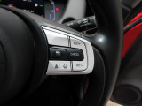 Hondaセンシングの機能のひとつ、アダプティブクルーズコントロール付!アクセルから足を離しても設定したスピードと前車との車間を保ち走行してくれます!車線維持もアシスト☆高速道路で疲労軽減ですね☆
